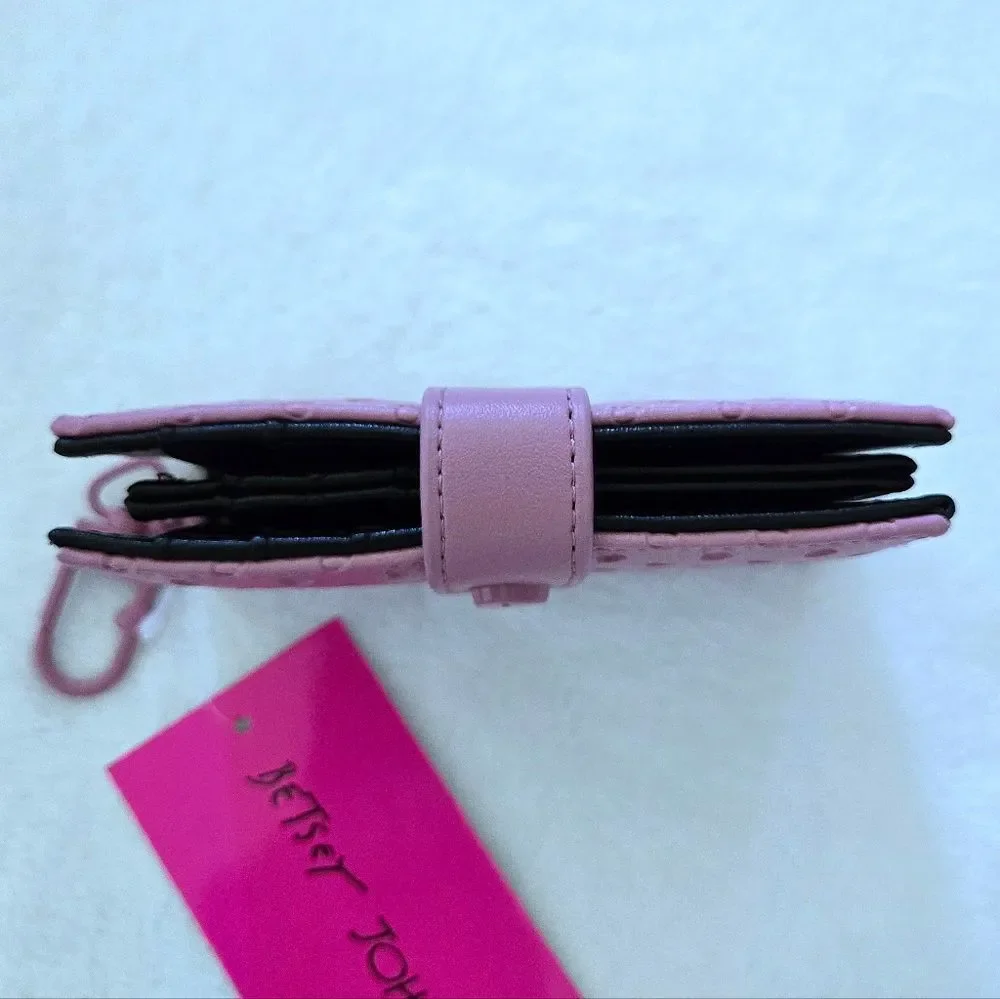 Betsey Johnson 